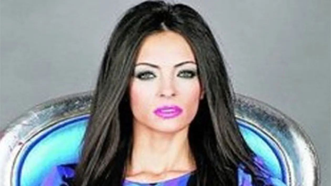 Transformarea incredibila a Cosminei Pasarin. Cum arata la 31 de ani! Imaginile in care abia daca o vei recunoaste