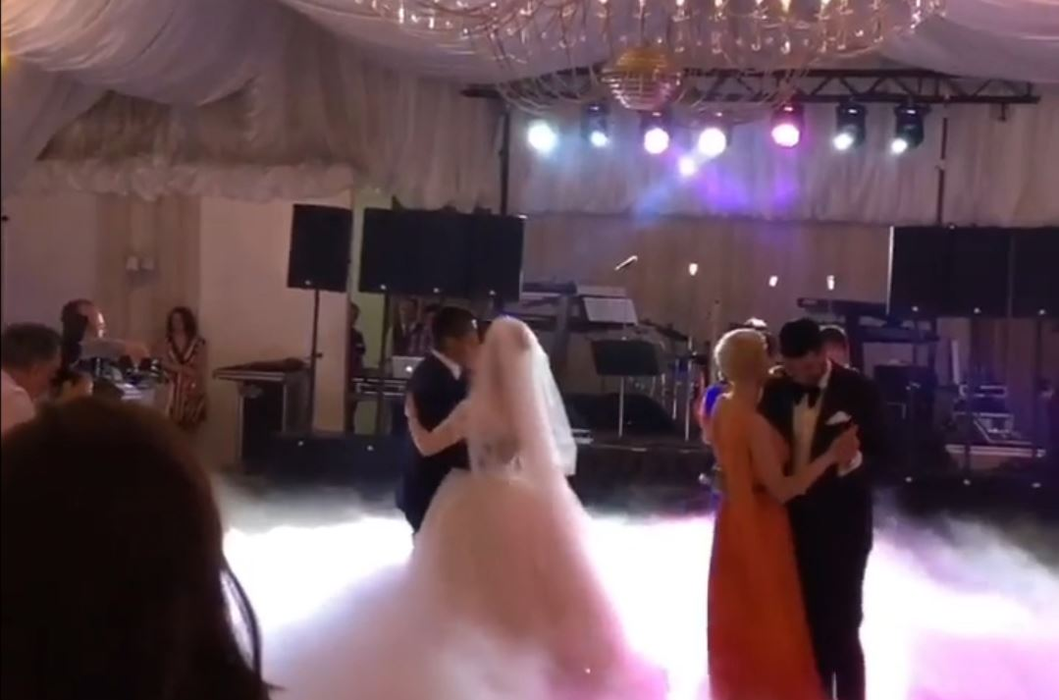 Nu a lipsit melodia celebră, Aicha
