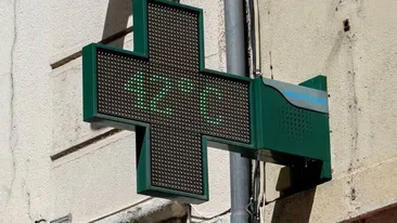 Data exactă când ajunge România sub domul de căldură care a făcut ravagii în vestul Europei (40 grade Celsius). Meteorologii, în alertă maximă
