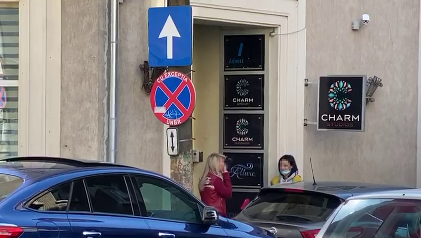 Videochat-urile au ”lucrat” intens în prima zi de stare de urgență