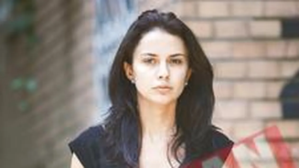 Adelina se scoleste la Milano