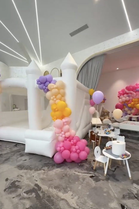 Cum arată locația aleasă de Culiță Sterp pentru botezul fetiței sale. Decorul e ca-n povești!