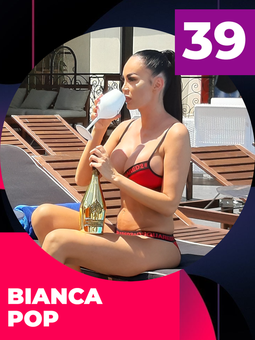Andreea Popescu, Ramona Olaru și Andreea Ibacka nu au mai ținut cont de nimic. Top 50 dive care au cedat poftelor, în văzul tuturor