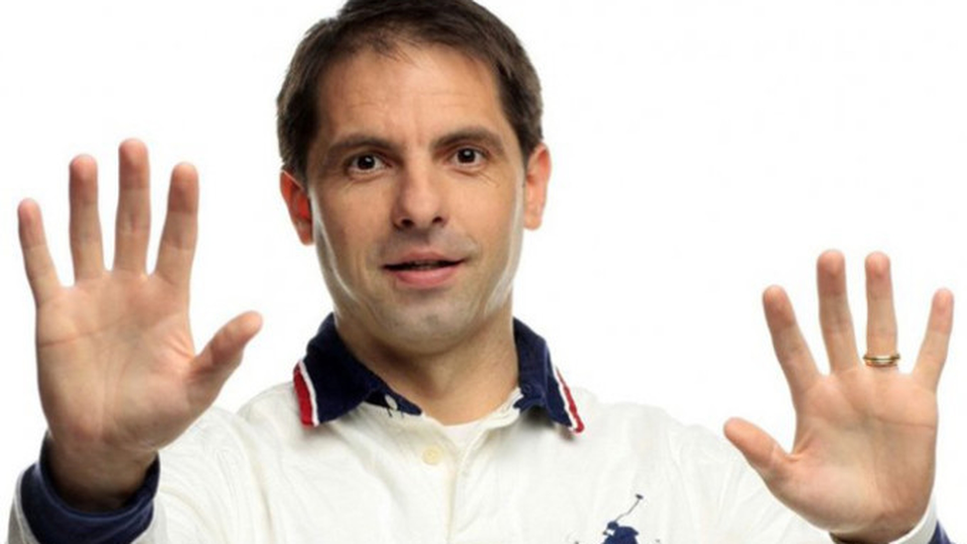 Dan Negru nu e deloc mână largă si recunoaste asta: "Tot ce m-a tinut in loc a fost pretul. Am strambat din nas si am plecat"