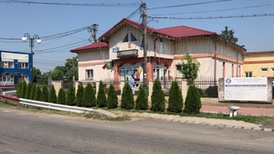 Comuna din România care plătește 1 milion de euro pe an locuitorilor cu certificat de handicap. Ce spune primarul
