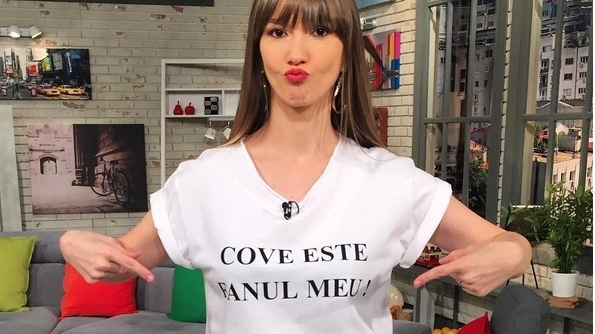 Adela Popescu a făcut anunţul: ”Mă mărit. Iar!”