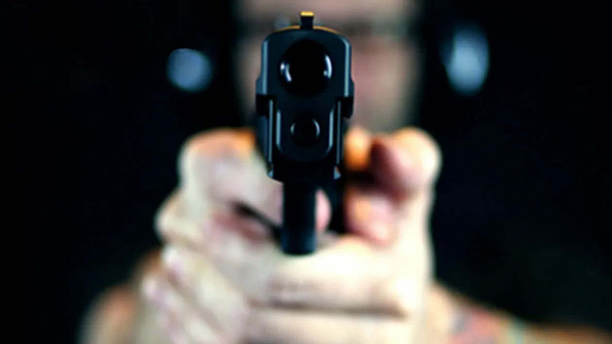 Poliţia din România, în ALERTĂ! Un afacerist croat a fost împuşcat, vineri seară, în cartierul Băneasa din Capitală