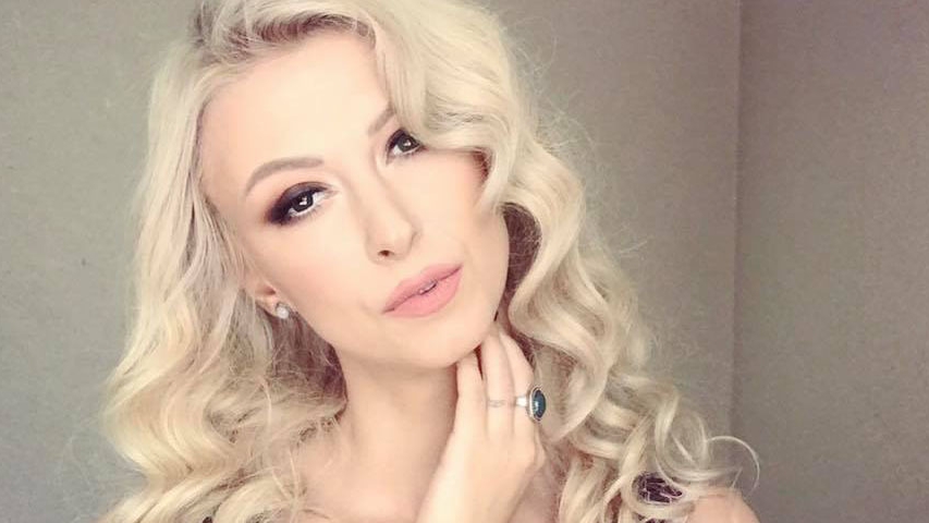 Andreea Bălan, umilită în ultimul hal: ”Tu ești mică, blondă și proastă”