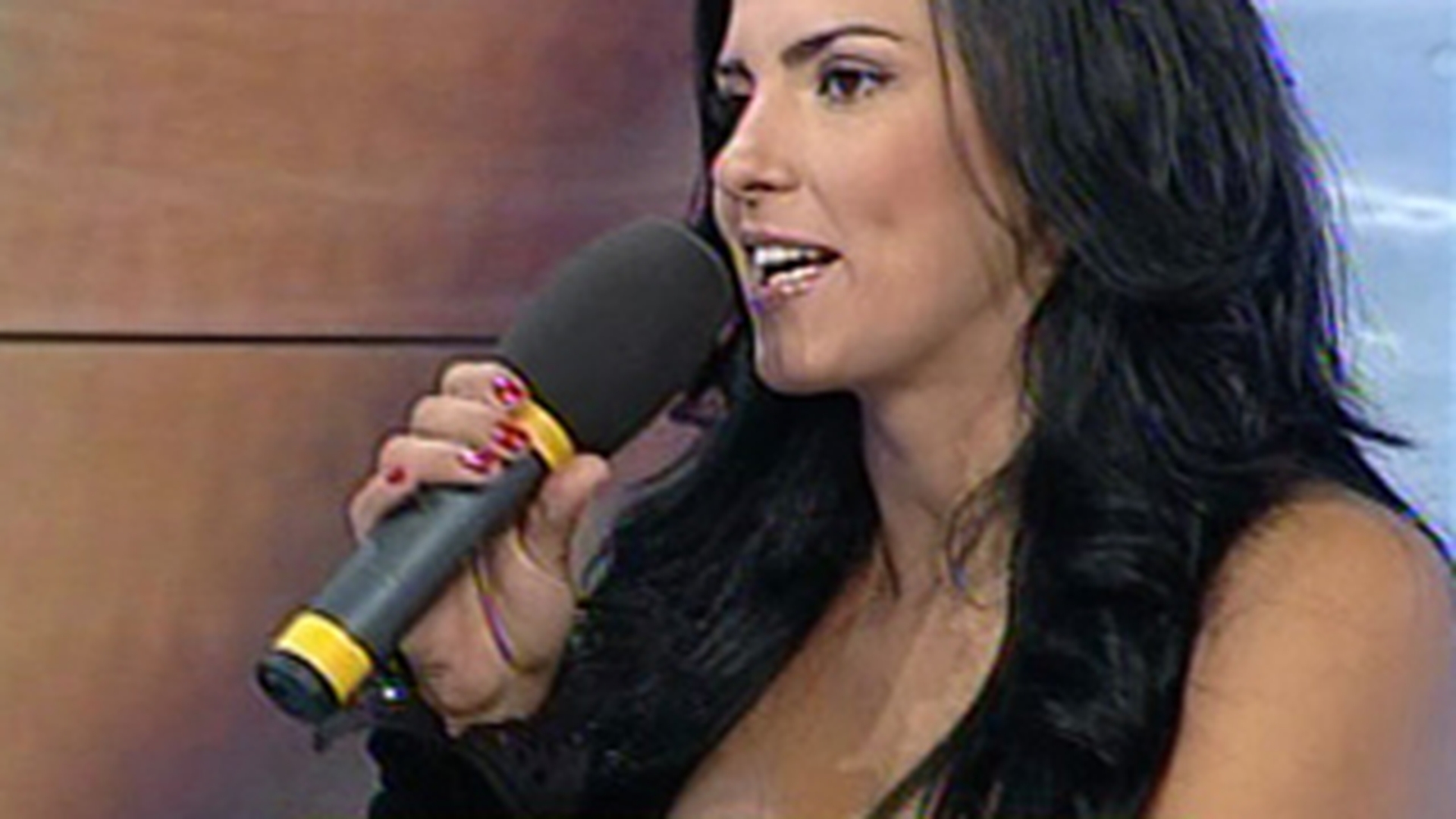 VIDEO Lavinia Parva: "Daca as fi avut o relatie cu Augustin Viziru, nu as fi mers intr-un loc in care ma poate vedea oricine"