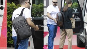 Vika Jigulina & iubitul au făcut parada brandurilor de lux în parcare!