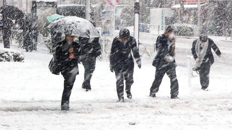 Meteo: iarna va face prăpăd. Când va ninge, unde va fi ger cumplit şi ce vreme vom avea în decembrie