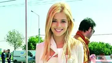 Tatal Alexandrei Dinu isi fila soferul