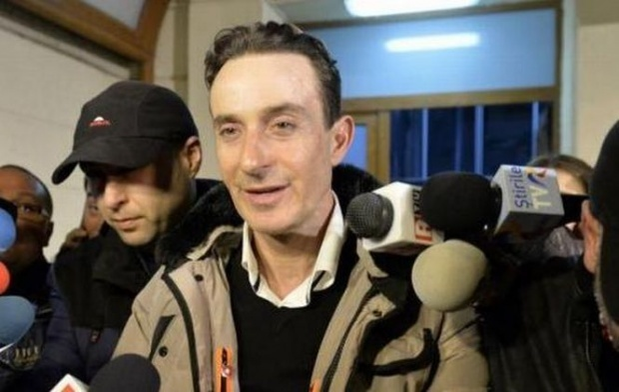 Radu Mazăre este anchetat în mai multe dosare penale, printre care şi în cel al mitei de 175.000 de euro, pe care ar fi primit-o de la Avraham Morgenstern