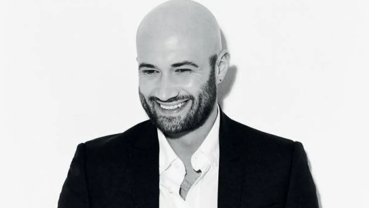 După ce a cerut-o de soţie pe ALINA EREMIA, actorul a făcut anunţul! MIHAI BENDEAC, momente de sinceritate: TE IUBESC!