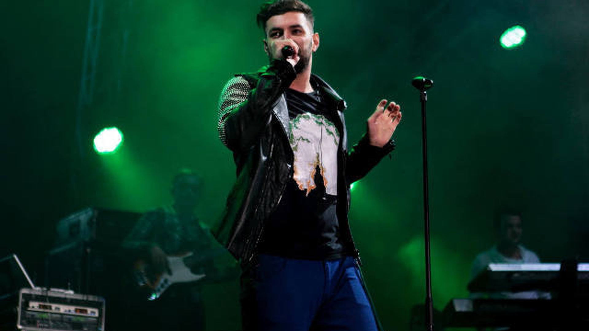 ATENŢIE! Bilete false puse în vânzare la concertul lui SMILEY! Cum îi recunoşti pe cei care încearcă să le vândă