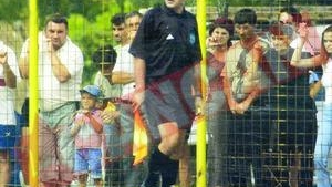 Un arbitru din Bacau s-a facut preot!