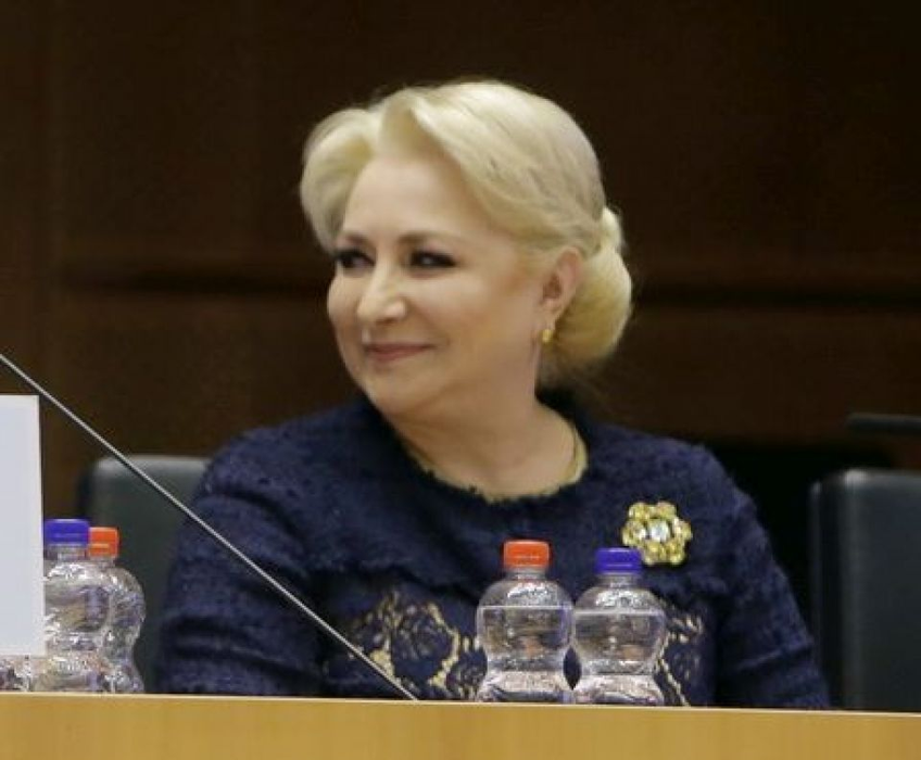 Viorica Dăncilă și-a făcut cont de Facebook. Prima ei postare: „Succesul nu e final, eşecul..”