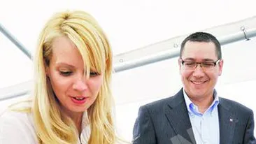 Daciana n-a ratat nimic! Ponta si-a indulcit sotia cu magiun de prune