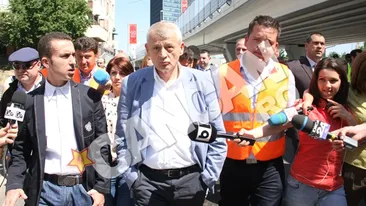 Soferii pot circula pe Pasajul Pipera! Oprescu a dat drumul la circulatie pe noul pod