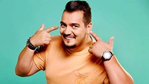 Bat clopotele de nuntă în showbiz! Bursucu și-a luat inima în dinți și a pus marea întrebare. „Am dat inelul.”