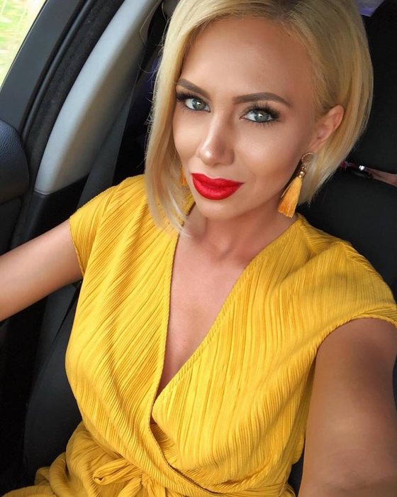 Alina va deveni mămică peste câteva luni