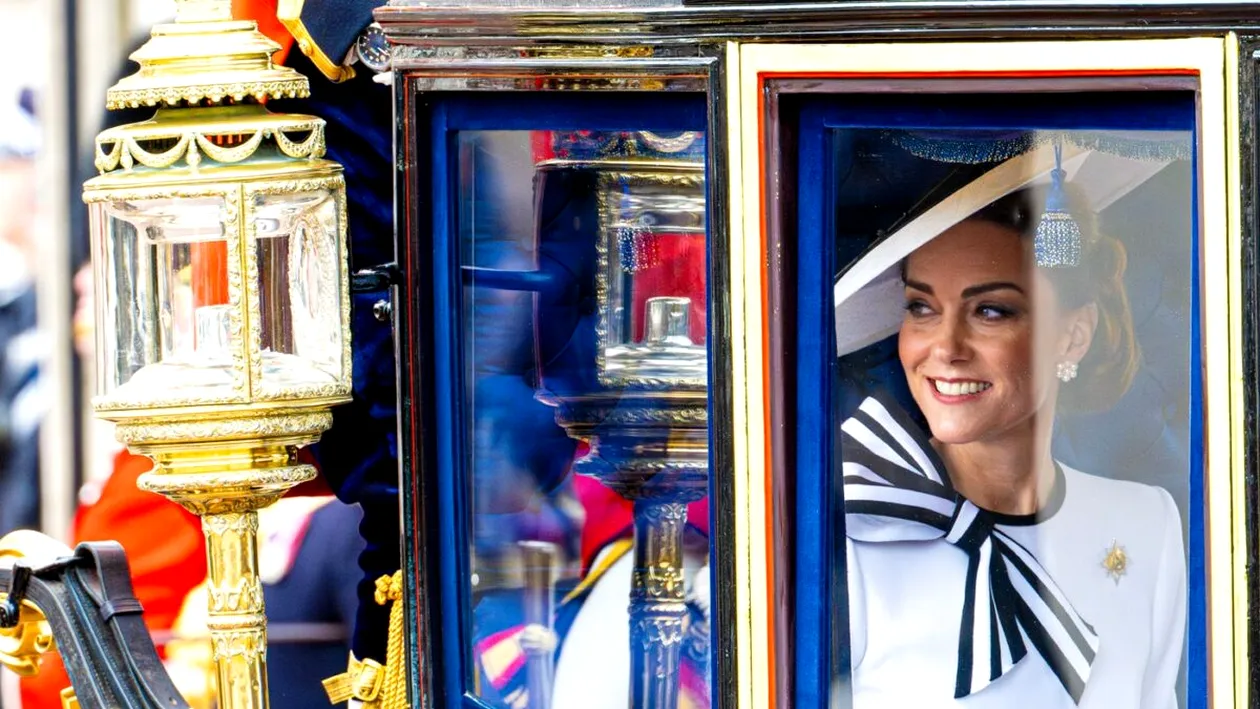 Kate Middleton, prima apariție publică oficială după ce a fost diagnosticată cu cancer! Avem imaginile zilei!