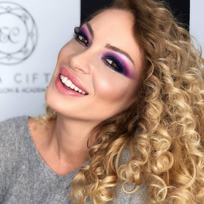 Cristi Borcea își răsfață soția însărcinată! Ce bolid i-a făcut cadou Valentinei Pelinel