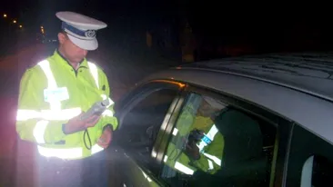 Polițiștii din Sibiu, haz de un șofer băut: Mergea pe mai multe cărări decât străzile din intersecție