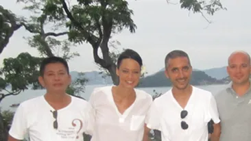 Andreea Raicu munceste de zor in Thailanda: A fost o zi lunga si obositoare! Am facut poze de la 8 dimineata pana la 6