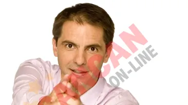 Dan Negru, asaltat pe Facebook! O domnisoara imi trimite poezii erotice si fotografii cu ea, un barbat a facut o pasiune pentru mine si ma invita la cafea!