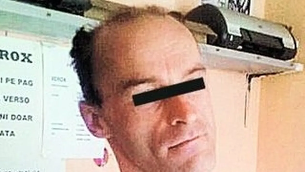 Autoritatile, neputincioase in cazul dascalului din Turnu Severin! Liber la videochat pentru proful combinator