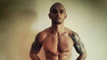 Huidu, cautat de FBI! N-o sa crezi ce muschiulos a pus mana pe nevasta Carcotasului!