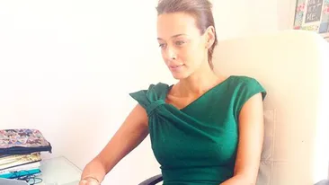 A RECUNOSCUT! Andreea Raicu este intr-o RELATIE!  Este cat se poate de...