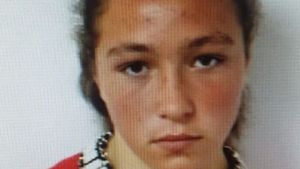 Alertă în Botoșani, după ce o minoră de 14 ani a dispărut. Cine o vede este rugat să sune la 112