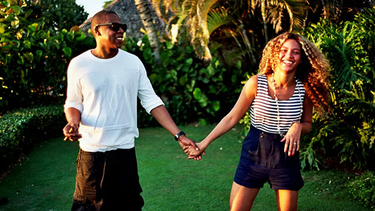 Fanilor li s-a tăiat respiratia când l-au văzut! Ce a făcut Jay Z, in timp ce sotia sa sustinea un concert