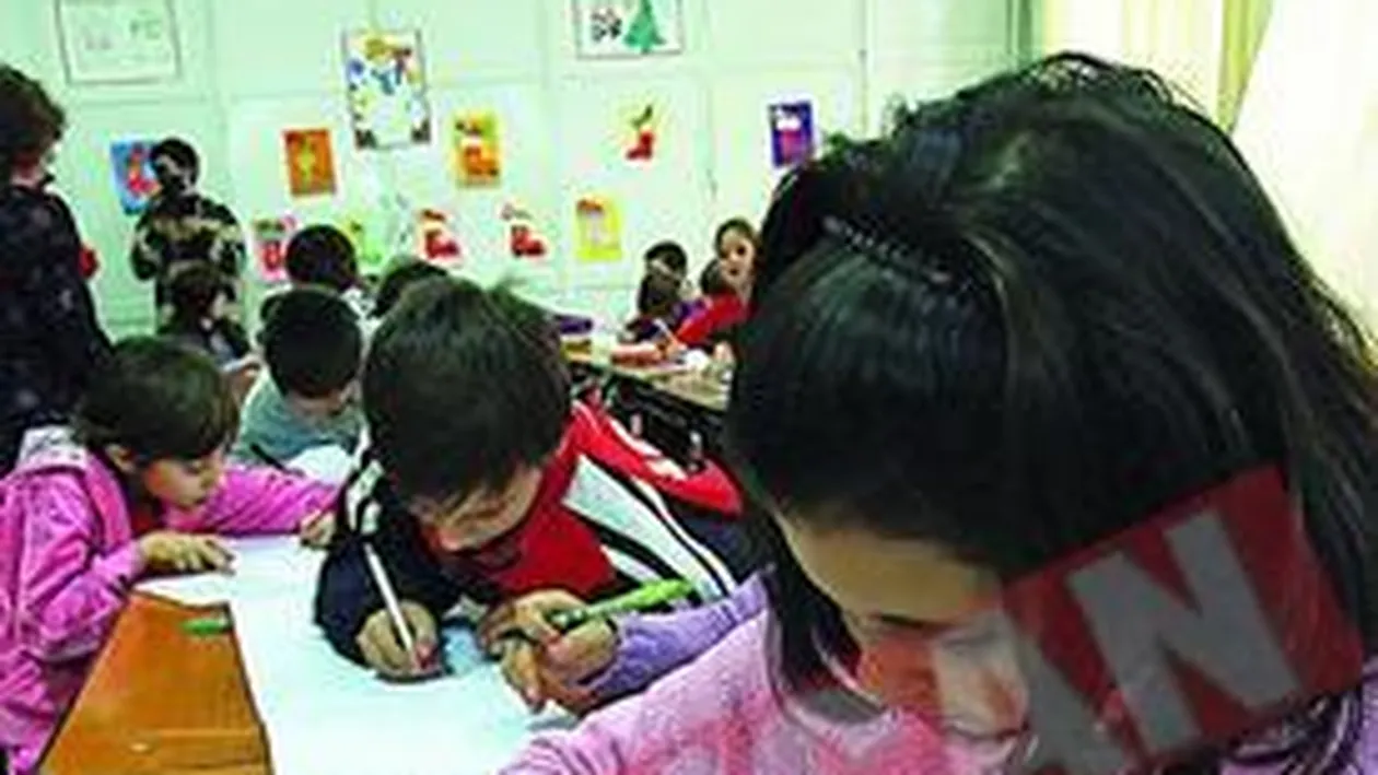 Un kilometru de mesaje pentru Mos Craciun