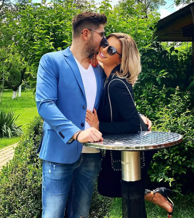 Despărțire-ȘOC în showbiz! Diana Enache și Ionuț Vîntu și-au spus ADIO după 5 ani de relație și un copil împreună