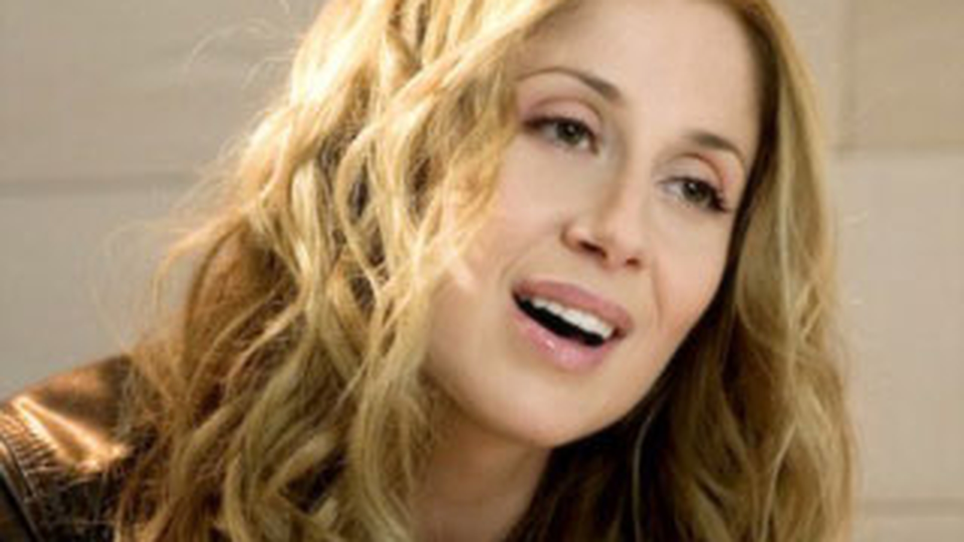 Lara Fabian a avut parte de o surpriza de proportii de la publicul de la Sala Palatului!