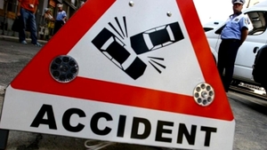 Accident rutier în Iași. Soferițele și-au împărțit pumni și picioare în plină stradă