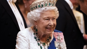 Ce cadou le-a oferit Regina Elisabeta Prințului Harry și lui Meghan Markle. A sperat că îi va fi apreciată generozitatea!
