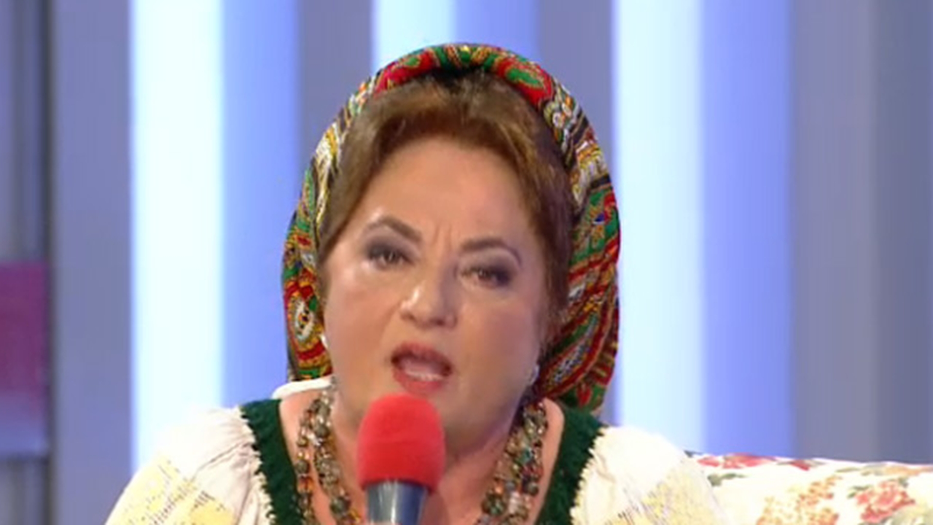 Laura Lavric traieste un cosmar! :"M-a durut ca m-a facut prostituata. O sa-i cer zeci de mii de euro daune"