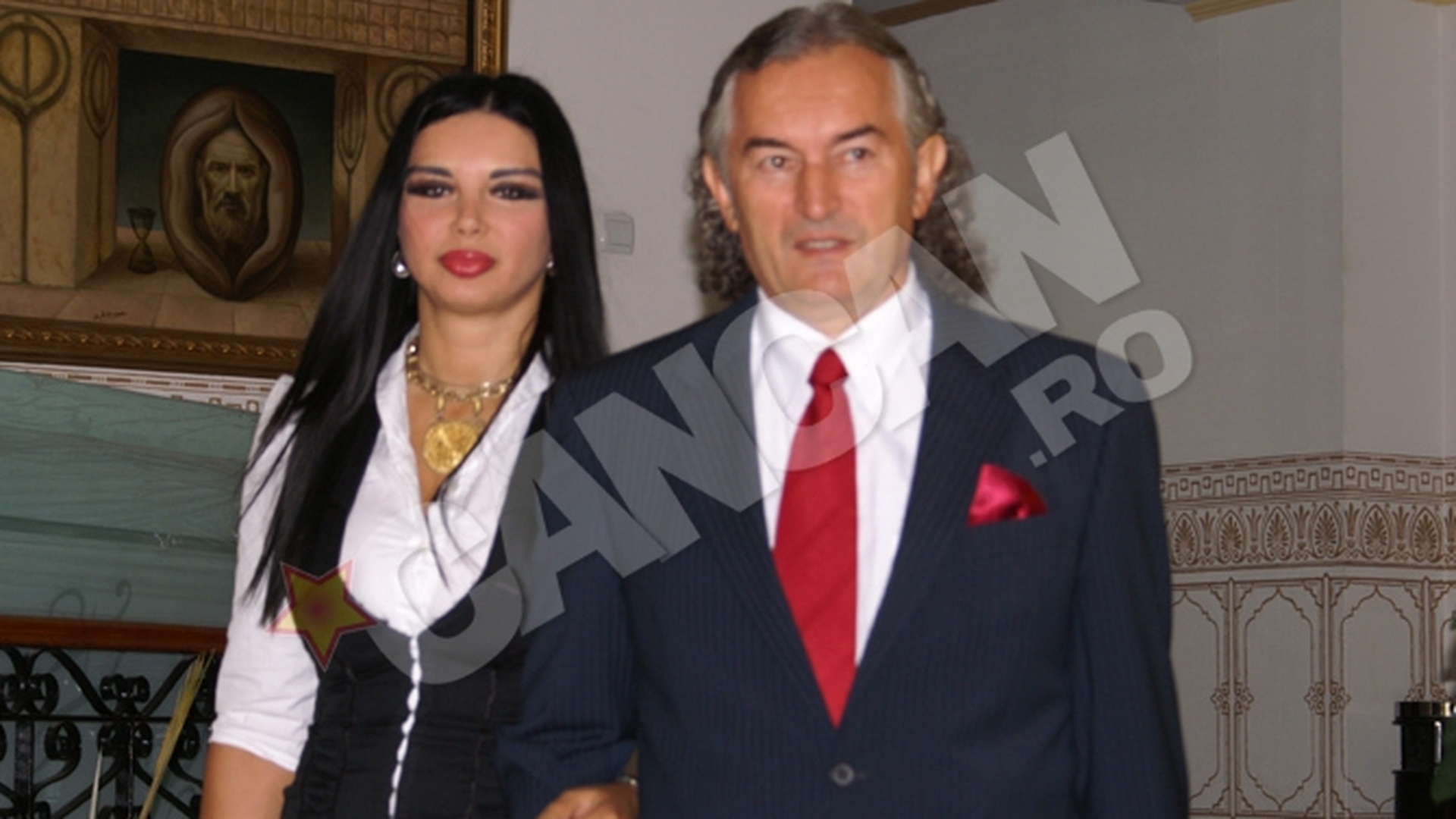 Miron Cozma si-a adus sotia la Targu Jiu sa-l sustina