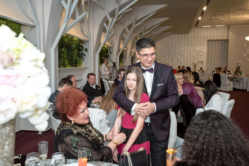 Luis Lazarus și-a sărbătorit ziua de naștere! A avut 200 de invitați, iar Florentina Ion i-a prezis că…