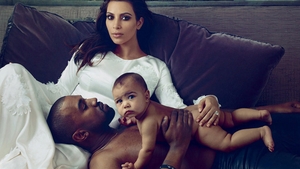 Viata lui Kim Kardashian nu e atat de roz precum pare! Vedeta este extrem de geloasa! La ce tratament o supune Kanye