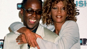 Whitney Houston isi dorea sa se recasatoreasca cu Bobby Brown