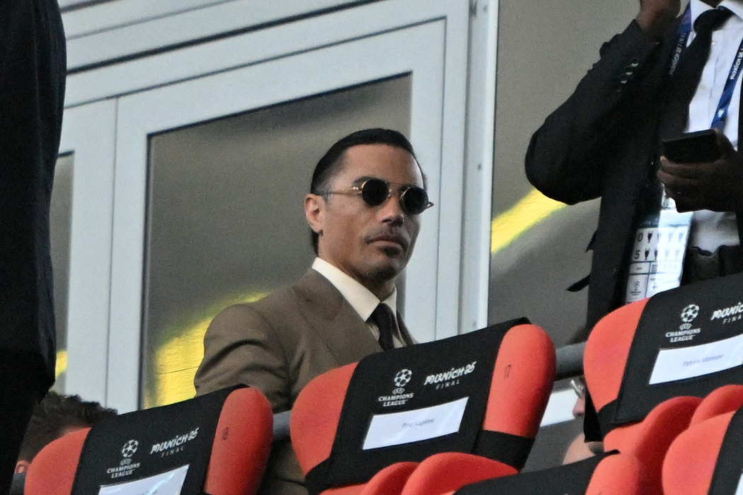 Salt Bae la meciul Paris Saint-Germain - Inter Milan de la Munchen.  Foto: Profimedia