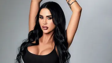 Daniela Crudu, ipostază de infarct pe Instagram! Bruneta s-a fotografiat în lenjerie intimă și...