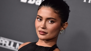 Fosta menajeră a lui Kylie Jenner o dă în judecată! Susține că a fost umilită și i s-au reținut salariile. Ce despăgubiri cere acum