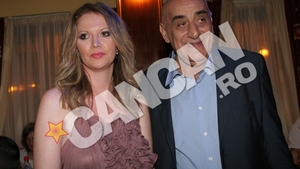Divortul sotilor Lis, o farsa? Oana continua sa doarma in apartamentul conjugal  Vedeta s-a dat de gol: "Viorel s-a suparat ca am iesit in club"