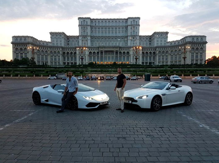 În România, Tristan Tate deține mai mulți bolizi de lux